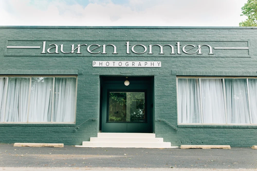 Lauren Tomten Photography