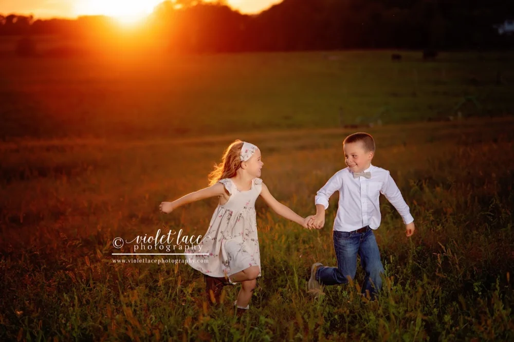 Violet Lace Photography